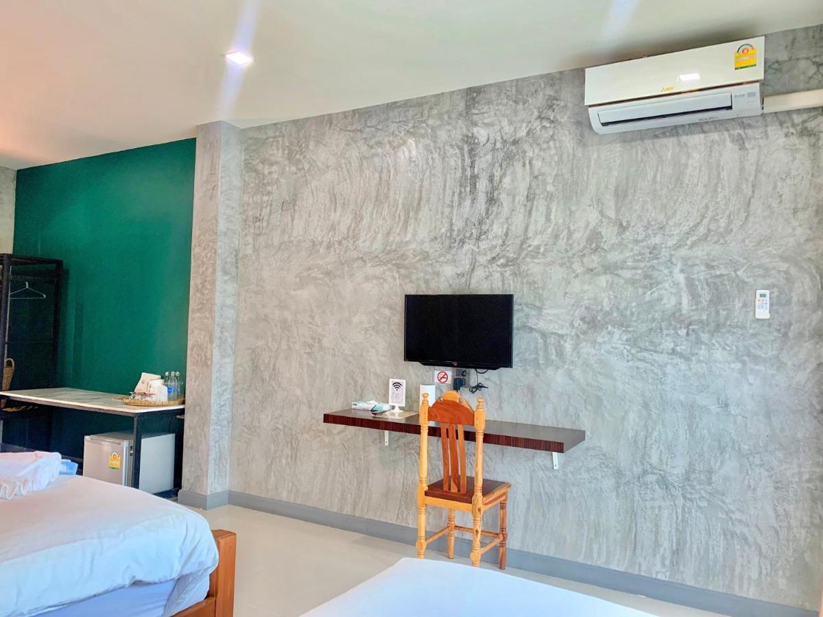 Hug Sakhonnakhon Hotel Sakon Nakhon Ngoại thất bức ảnh